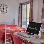 Confortable Balcon, Rouaze- Carlon Martinez A0b123