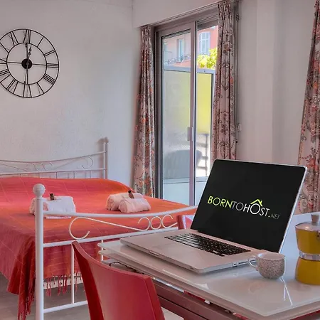 Confortable Balcon, Rouaze- Carlon Martinez A0b123